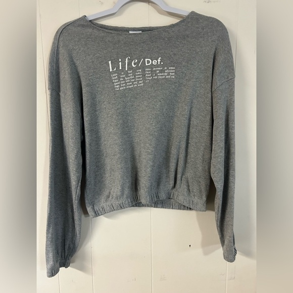 ZARA youth, size 13-14 grey long sleeveve sweater, banded cuffs and hem, graphic - Picture 1 of 7